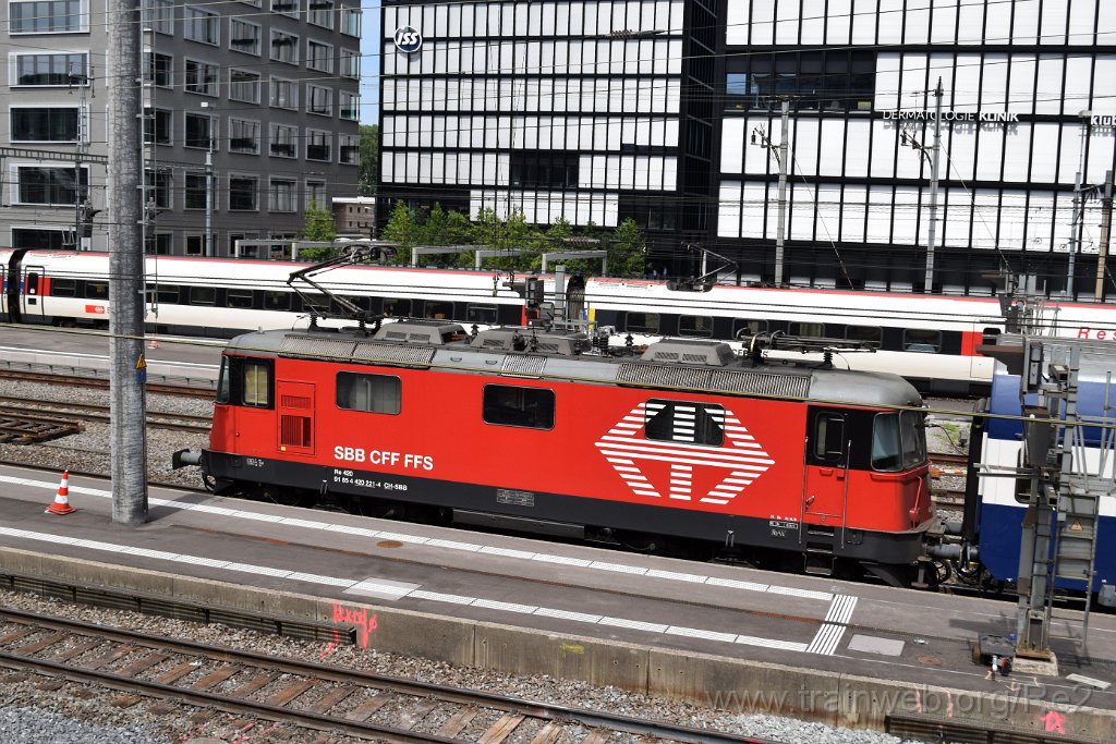 5626-0017-220719.jpg - SBB-CFF Re 420.221-4 (Re 91 85 4 420 221-4 CH-SBB) / Zürich-Altstetten 22.7.2019