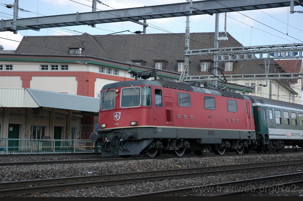1851-0041-130410.jpg - SBB-CFF Re 4/4'' 11222 / Lenzburg 13.4.2010