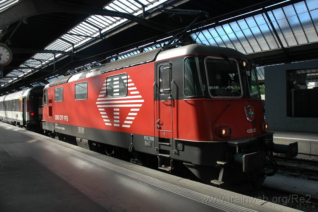 3614-0010-240615.jpg - SBB-CFF Re 420.222-2 (Re 91 85 4 420 222-2 CH-SBB) / Zürich HB 24.6.2015