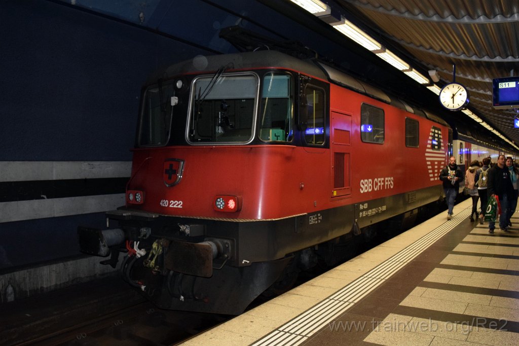5180-0025-231018.jpg - SBB-CFF Re 420.222-2 (Re 91 85 4 420 222-2 CH-SBB) / Zürich HB (Museumstrasse) 23.10.2018