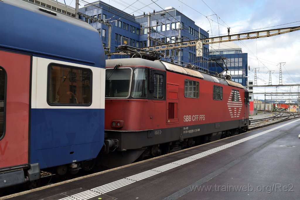5886-0024-110320.jpg - SBB-CFF Re 420.226-3 (Re 91 85 4 420 226-3 CH-SBB) / Zürich-Altstetten 11.3.2020