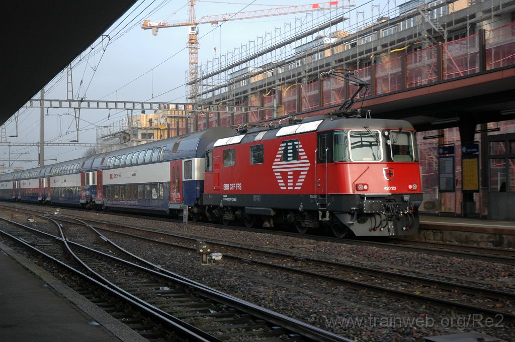 2672-0047-081112.jpg - SBB-CFF Re 420.227-1 (Re 91 85 4 420 227-1 CH-SBB) / Dübendorf 8.11.2012