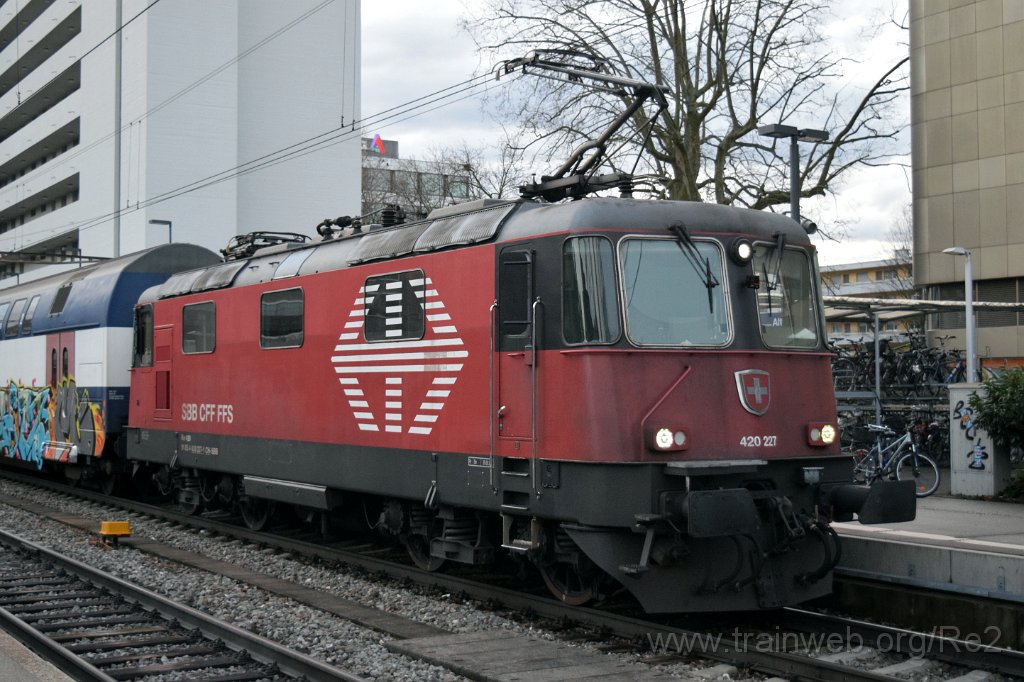 8937-0008-260124.jpg - SBB-CFF Re 420.227-1 (Re 91 85 4 420 227-1 CH-SBB) / Zürich-Altstetten 26.1.2024