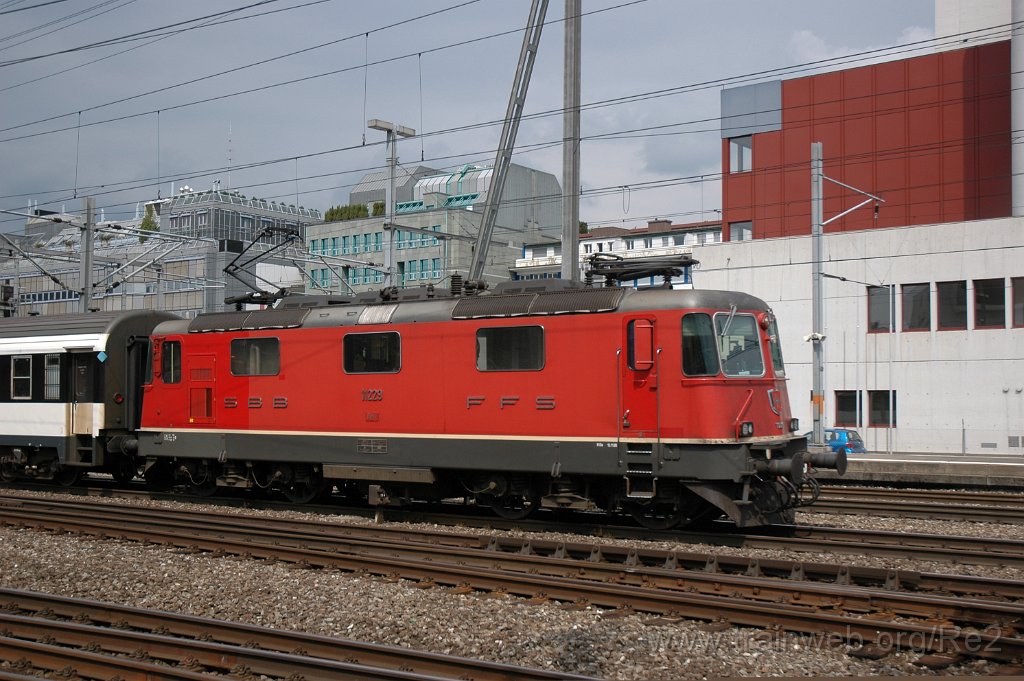 1938-0049-220710.jpg - SBB-CFF Re 4/4'' 11229 / Aarau 22.7.2010