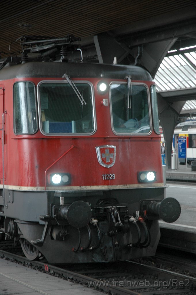 2469-0033-020712.jpg - SBB-CFF Re 4/4'' 11229 / Zürich HB 2.7.2012