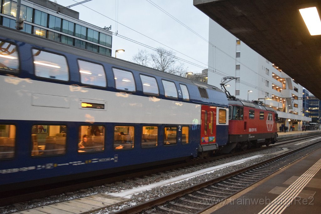 8925-0014-150124.jpg - SBB-CFF Re 420.229-7 (Re 91 85 4 420 229-7 CH-SBB) / Zürich-Altstetten 15.1.2024