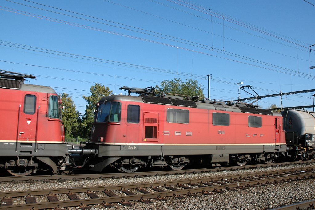 2210-0011-260911.jpg - Re 4/4" 11240 / Dietikon 26.9.2011