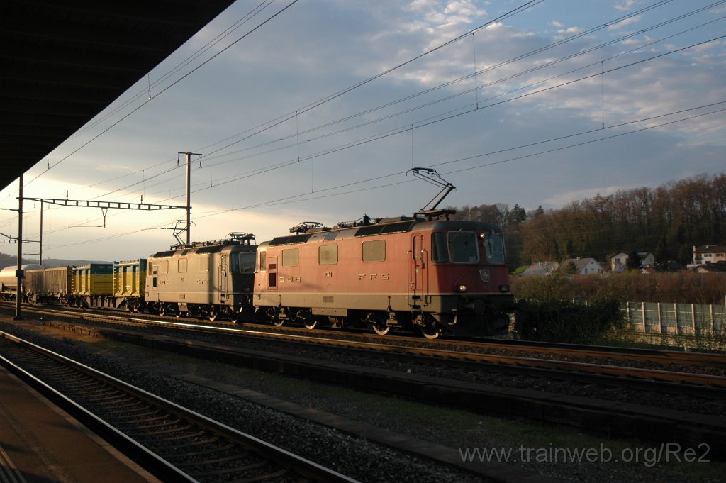 2770-0050-180413.jpg - SBB-CFF Re 4/4'' 11240 + SBB-CFF Re 4/4''' 11364 / Killwangen-Spreitenbach 18.4.2013