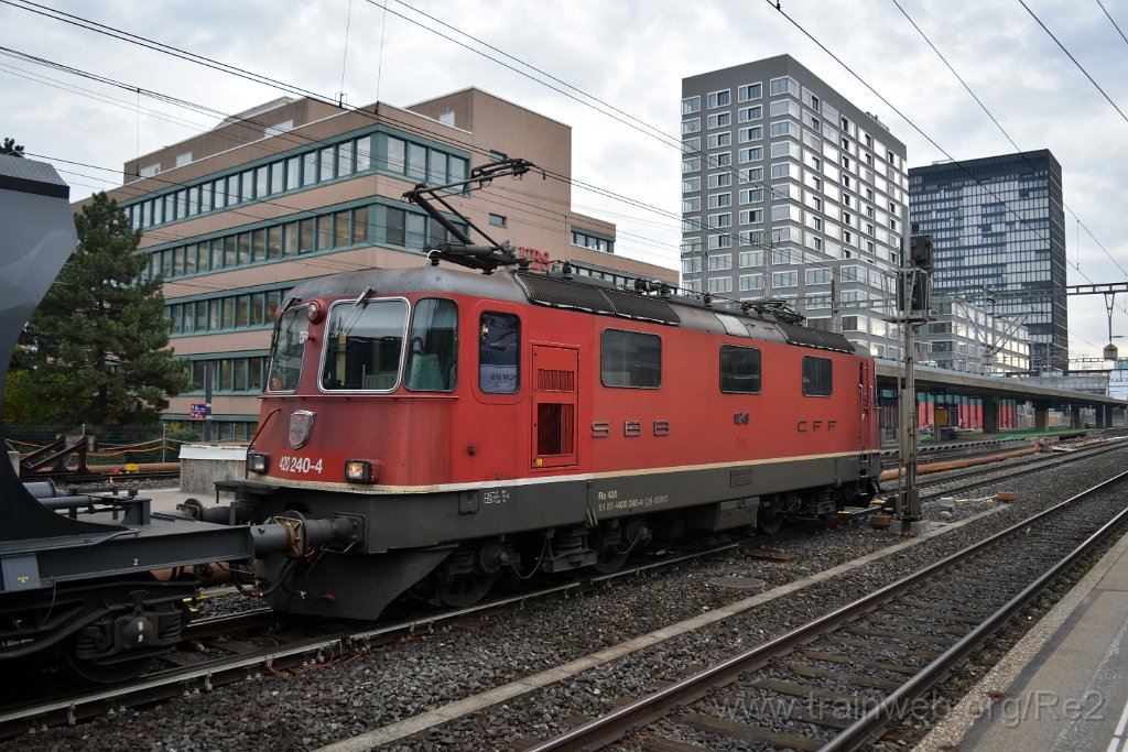5190-0041-061118.jpg - SBBC Re 4/4'' 11240 (Re 420.240-4)  (Re 91 85 4 420 240-4 CH-SBBC) / Zürich-Altstetten 6.11.2018