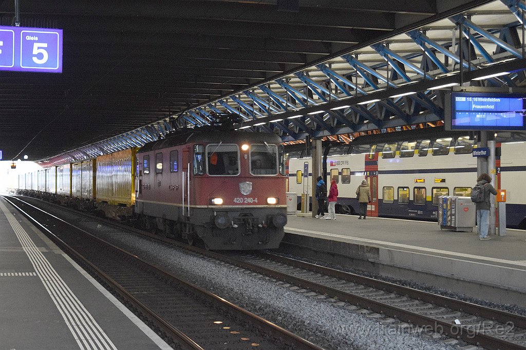 8401-0028-010323.jpg - SBBC Re 4/4'' 11240 (Re 420.240-4)  (Re 91 85 4 420 240-4 CH-SBBC) / Winterthur 1.3.2023