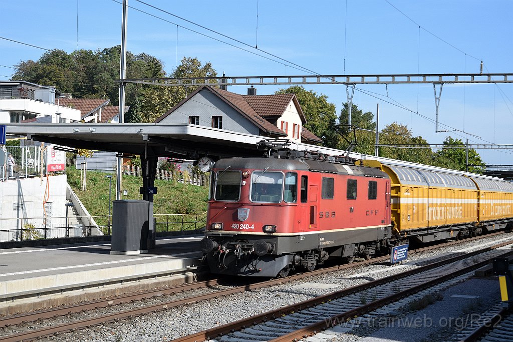 8799-0038-061023.jpg - SBBC Re 4/4'' 11240 (Re 420.240-4)  (Re 91 85 4 420 240-4 CH-SBBC) / Elgg 6.10.2023