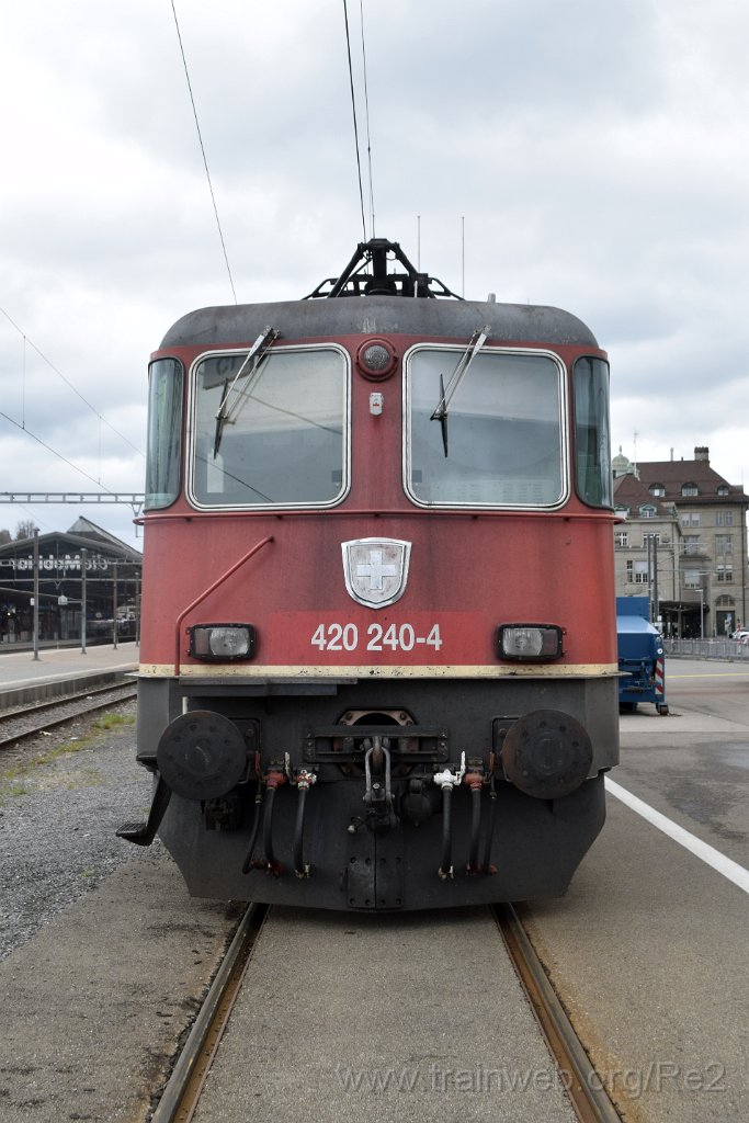 9654-0039-180425.jpg - SBBC Re 4/4'' 11240 (Re 420.240-4)  (Re 91 85 4 420 240-4 CH-SBBC) / St.Gallen HB 18.4.2025