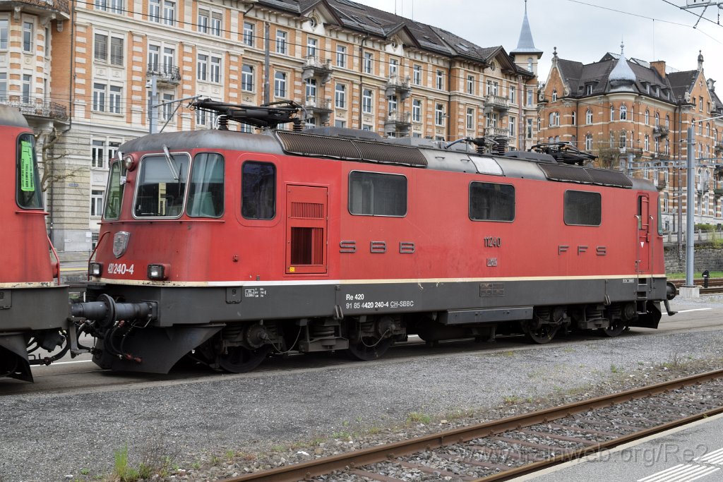 9655-0003-180425.jpg - SBBC Re 4/4'' 11240 (Re 420.240-4)  (Re 91 85 4 420 240-4 CH-SBBC) / St.Gallen HB 18.4.2025