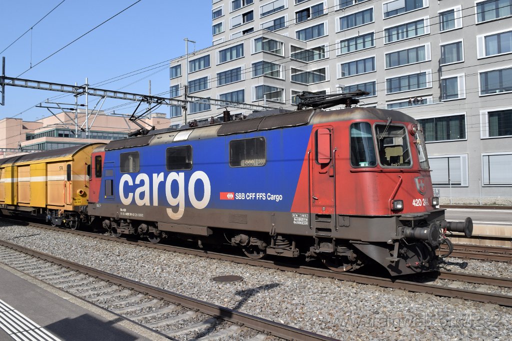8383-0042-240223.jpg - SBBC Re 420.241-2 (Re 91 85 4 420 241-2 CH-SBBC) / Zürich-Altstetten 24.2.2023