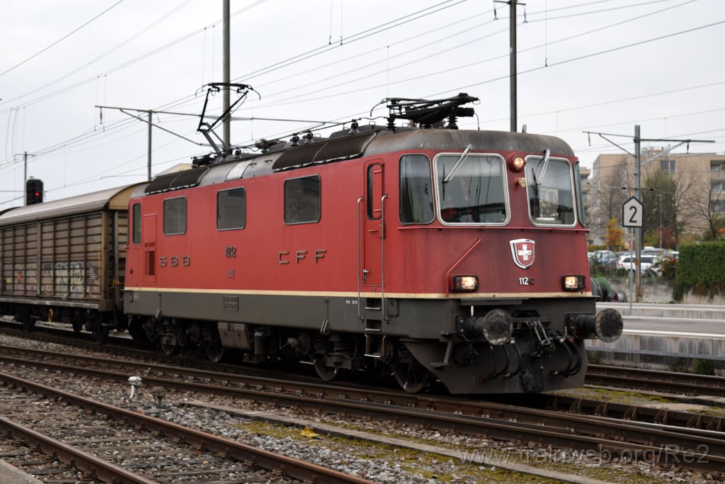 3701-0044-211015.jpg - SBB-CFF Re 4/4'' 11242 / Wetzikon 21.10.2015
