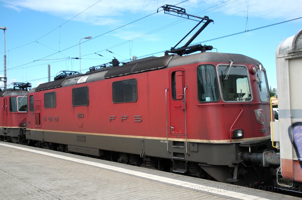 3235-0012-140814.jpg - Re 4/4" 11243 / Rapperswil 14.8.2014