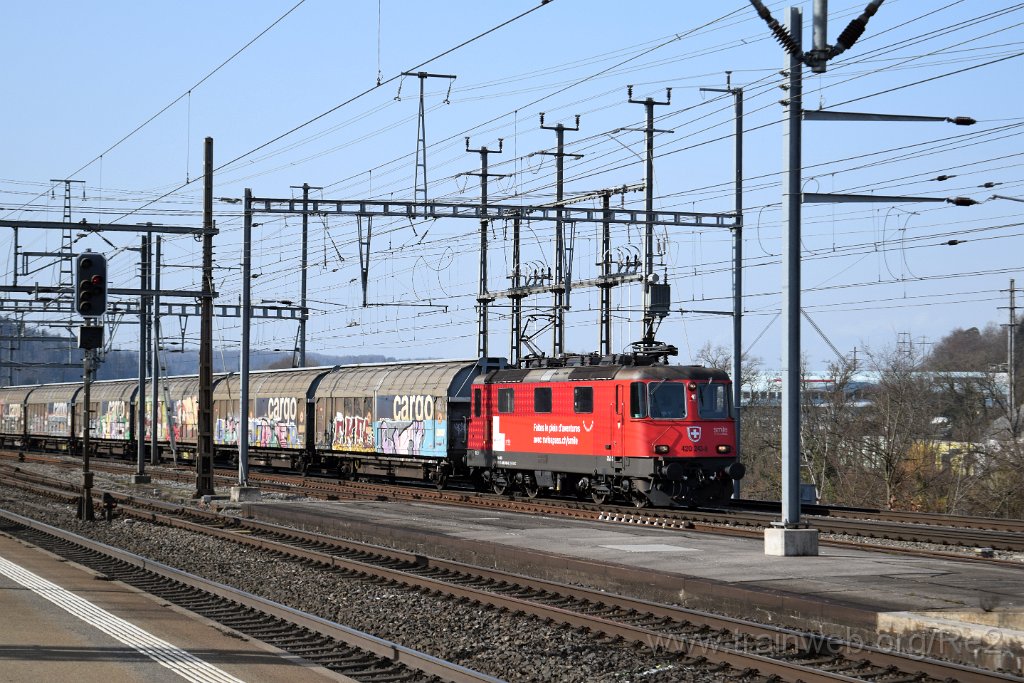 8391-0036-240223.jpg - SBBC Re 420.243-8 ''Smile'' (Re 91 85 4 420 243-8 CH-SBBC) / Killwangen-Spreitenbach 24.2.2023