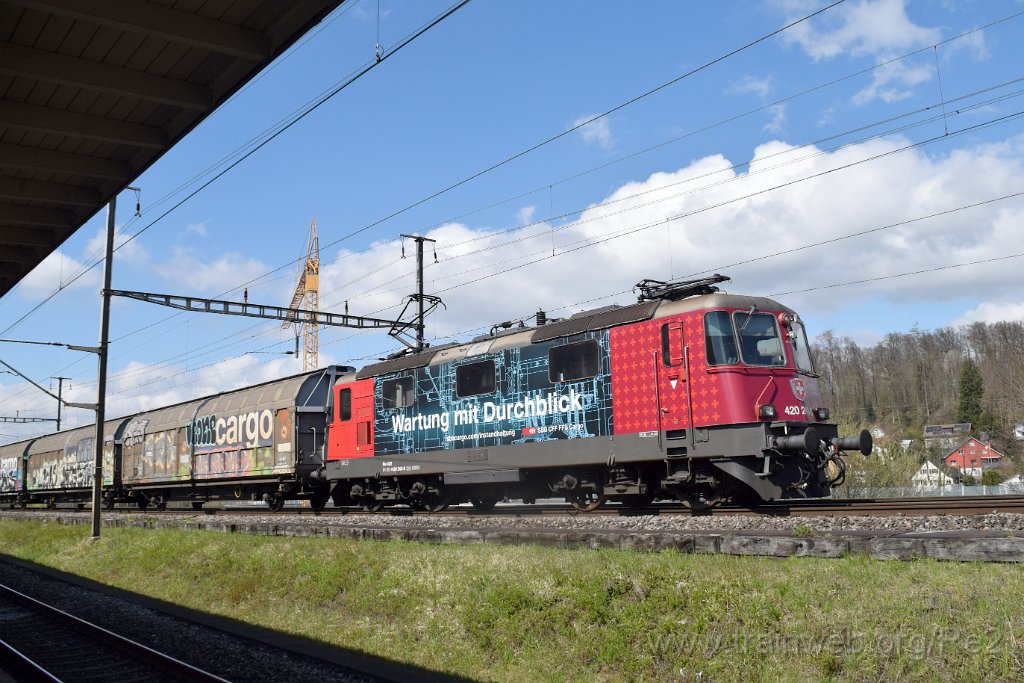 9625-0046-010425.jpg - SBBC Re 420.243-8 ''Wartung mit Durchblick'' (Re 91 85 4 420 243-8 CH-SBBC) / Killwangen-Spreitenbach 1.4.2025