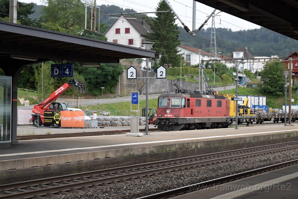 8700-0045-210723.jpg - SBBC Re 4/4'' 11244 (Re 420.244-6)  (Re 91 85 4 420 244-6 CH-SBBC) / Killwangen-Spreitenbach 21.7.2023