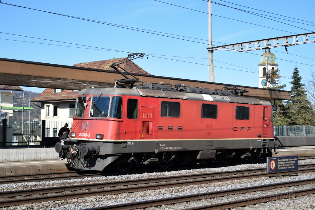 7320-0015-240321.jpg - SBBC Re 4/4'' 11245 (Re 420.245-3)  (Re 91 85 4 420 245-3 CH-SBBC) / Rupperswil 24.3.2021