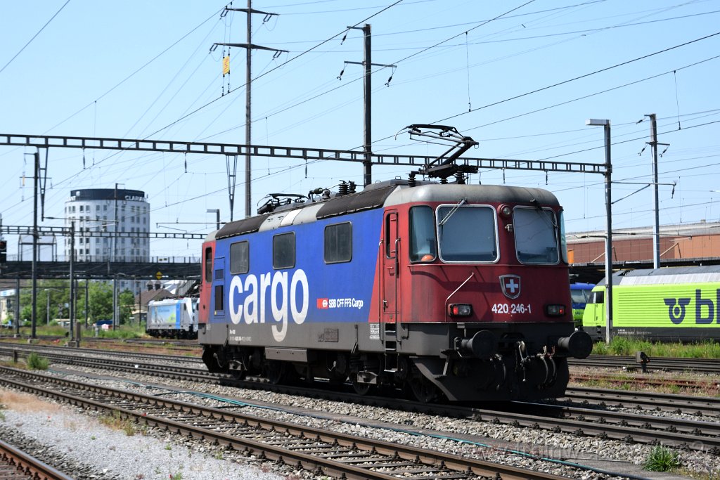 8586-0007-260523.jpg - SBBC Re 420.246-1 (Re 91 85 4 420 246-1 CH-SBBC) / Pratteln 26.5.2023
