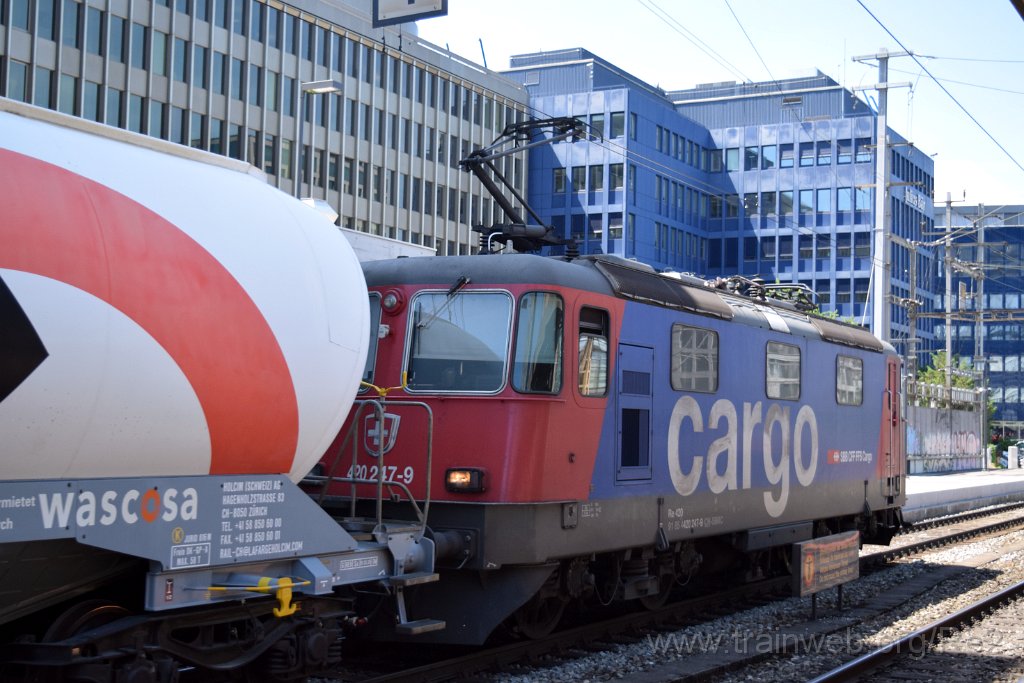 5952-0020-270520.jpg - SBBC Re 420.247-9 (Re 91 85 4 420 247-9 CH-SBBC) / Zürich-Altstetten 27.5.2020