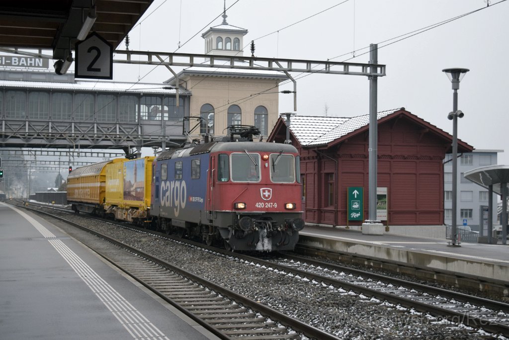 8920-0003-100124.jpg - SBBC Re 420.247-9 (Re 91 85 4 420 247-9 CH-SBBC) / Arth-Goldau 10.1.2024