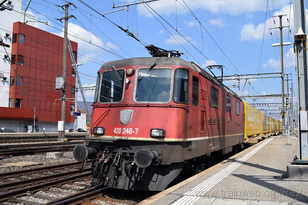 7354-0048-200421.jpg - SBBC Re 4/4'' 11248 (Re 420.248-7)  (Re 91 85 4 420 248-7 CH-SBBC) / Aarau 20.4.2021