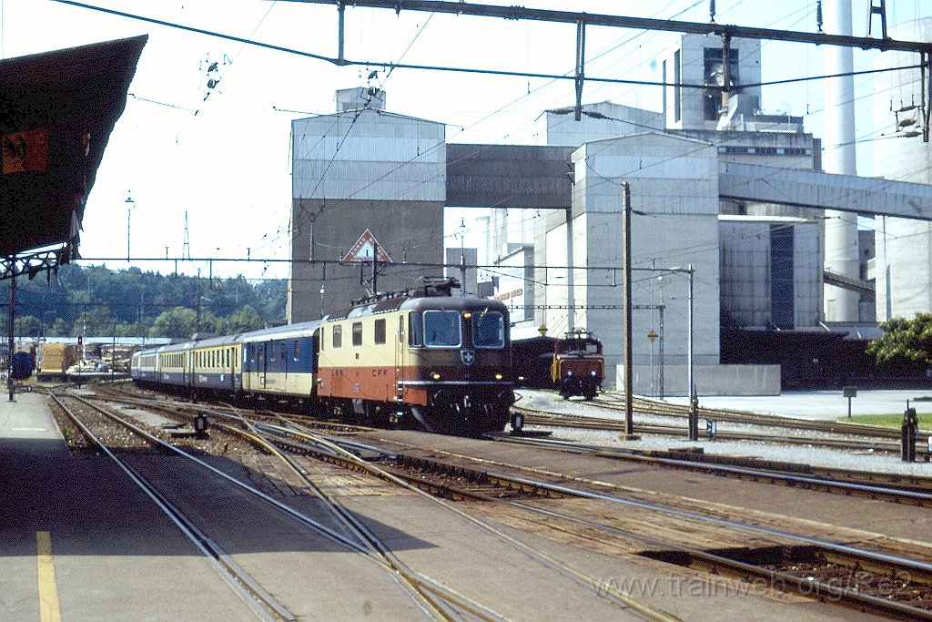 0344-0011-s.jpg - SBB-CFF Re 4/4'' 11249 / Wildegg 2.6.1991