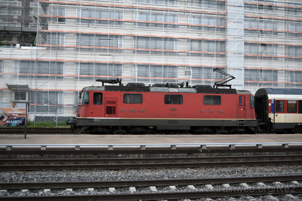 3884-0008-100516.jpg - SBB-CFF Re 4/4'' 11251 / Zürich-Altstetten 10.5.2016