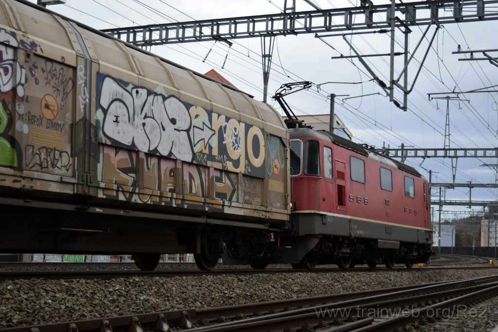 4811-0024-050118.jpg - SBBC Re 4/4'' 11252 (Re 420.252-9)  (Re 91 85 4 420 252-9 CH-SBBC) / Lenzburg 5.1.2018