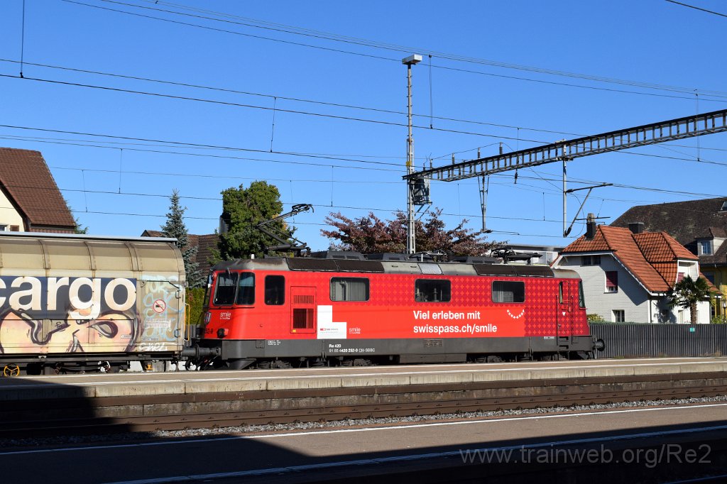 7801-0027-231021.jpg - SBBC Re 420.252-9 ''Smile'' (Re 91 85 4 420 252-9 CH-SBBC) / Lenzburg 23.10.2021
