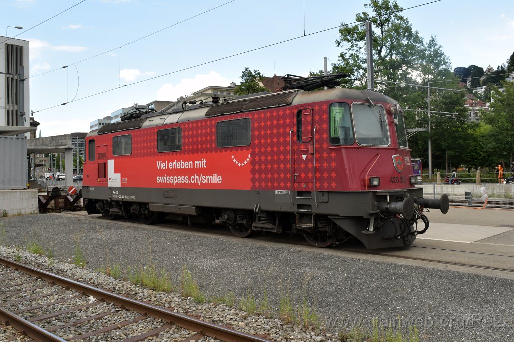 8125-0022-300722.jpg - SBBC Re 420.252-9 ''Smile'' (Re 91 85 4 420 252-9 CH-SBBC) / St.Gallen HB 30.7.2022