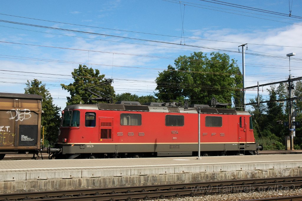 1972-0025-250810.jpg - SBB-CFF Re 4/4'' 11254 / Dietikon 25.8.2010