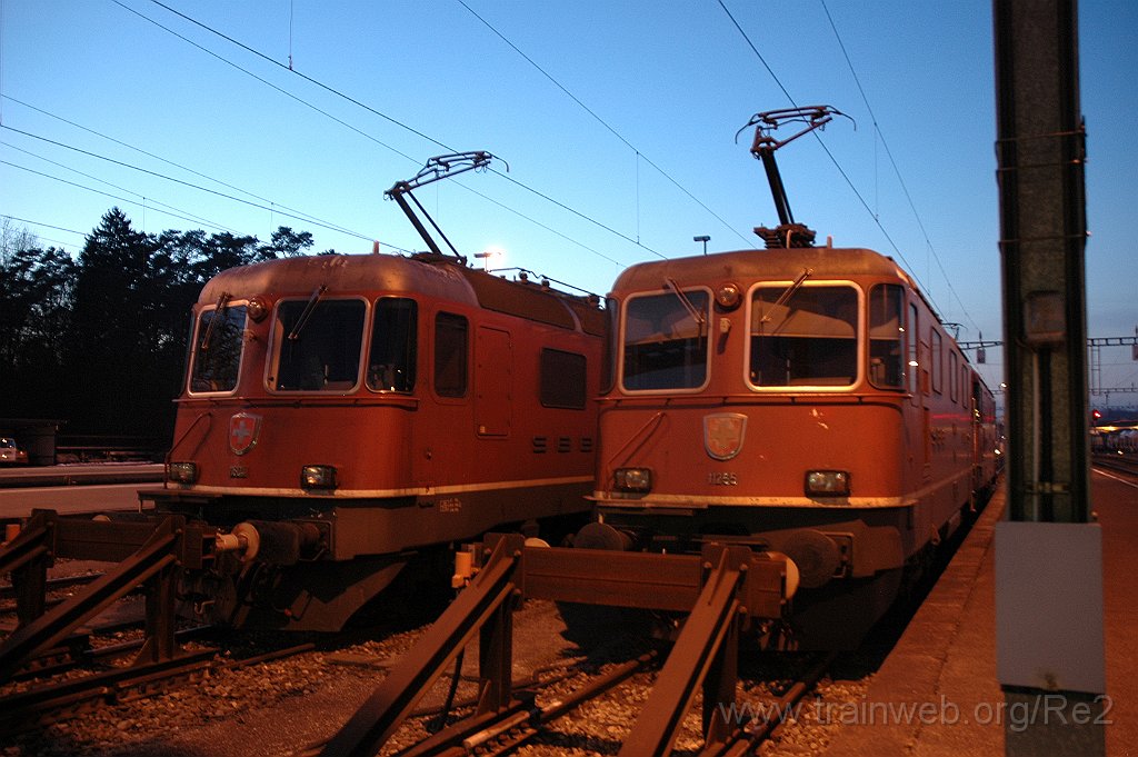 2320-0044-220212.jpg - SBB-CFF Re 6/6 11604 ''Faido'' + SBB-CFF Re 4/4'' 11255 / Bülach 22.2.2012