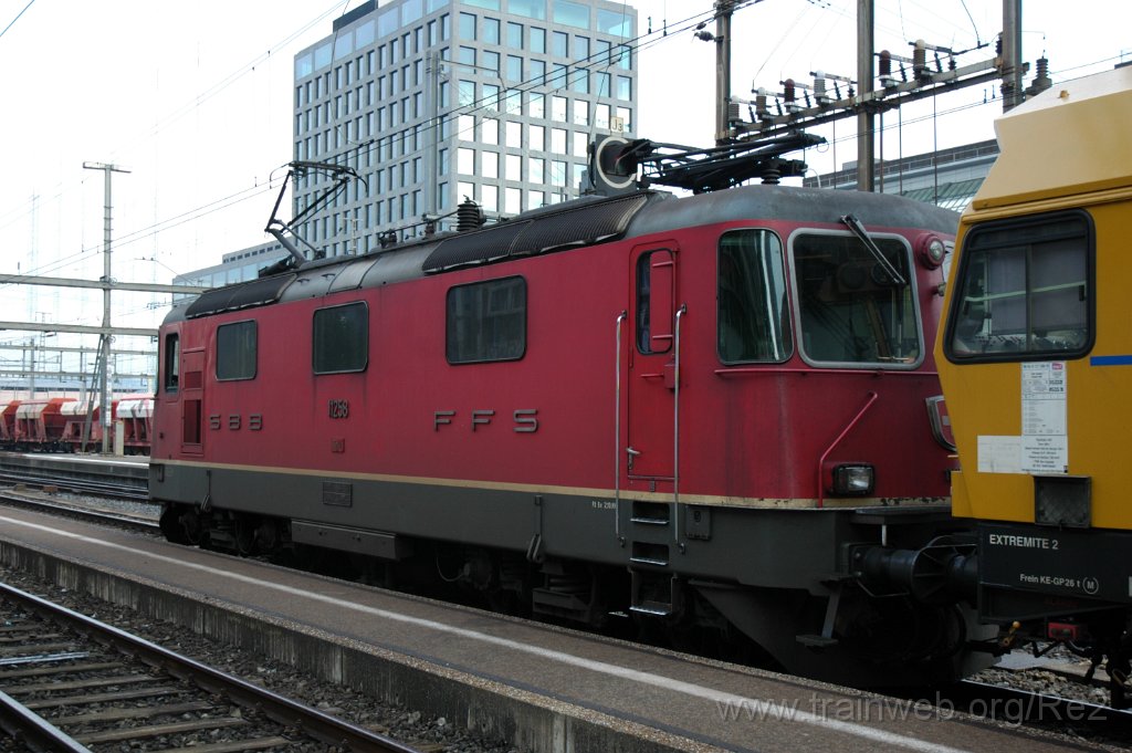 3268-0018-180914.jpg - SBB-CFF Re 4/4'' 11258 / Zürich-Altstetten 18.9.2014