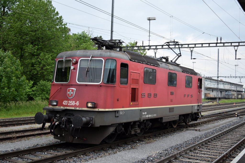 8569-0004-230523.jpg - SBBC Re 4/4'' 11258 (Re 420.258-6)  (Re 91 85 4 420 258-6 CH-SBBC) / Sulgen 23.5.2023