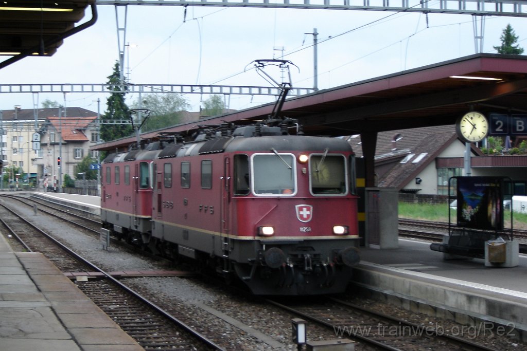 1480-0003-210508.jpg - SBB-CFF Re 4/4'' 11259 + SBB-CFF Re 4/4'' 11242 / Hinwil 21.5.2008