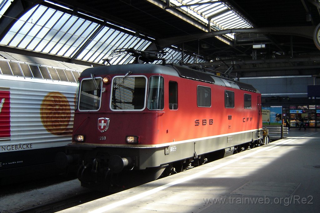 1024-0020-020405.jpg - SBB-CFF Re 4/4'' 11260 / Zürich HB 2.4.2005
