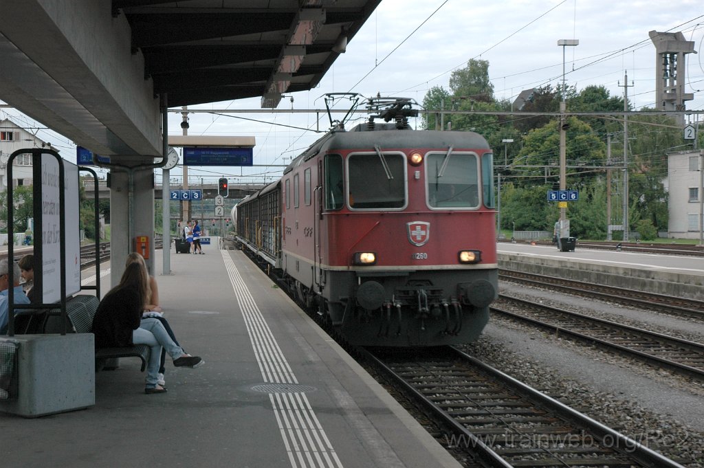 2165-0033-120811.jpg - SBB-CFF Re 4/4'' 11260 / Effretikon 12.8.2011