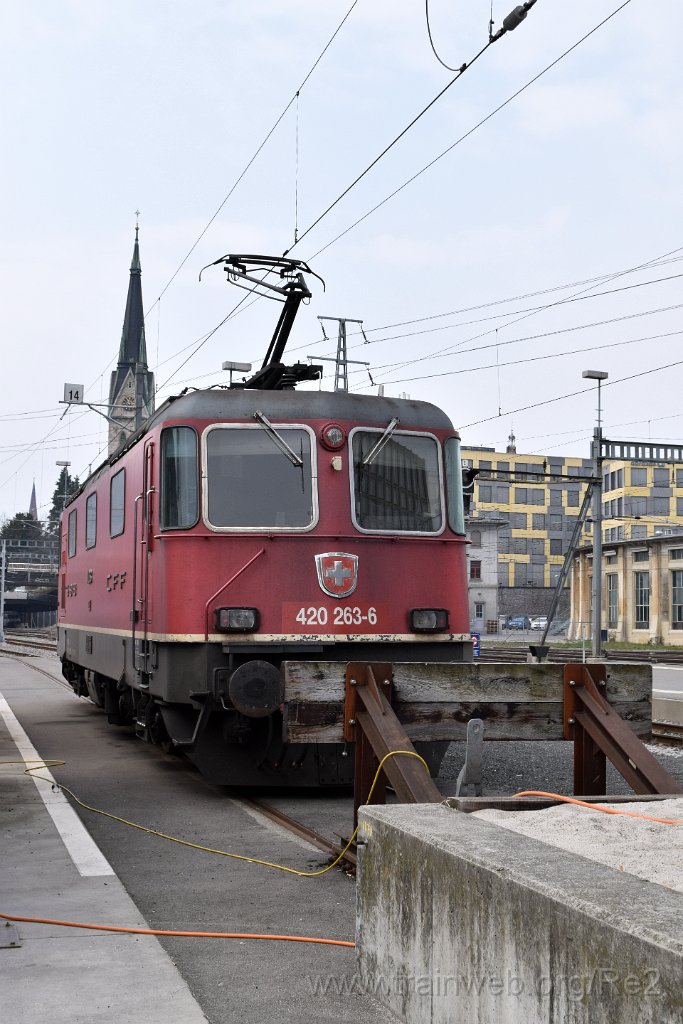 5905-0016-290320.jpg - SBBC Re 4/4'' 11263 (Re 420.263-6)  (Re 91 85 4 420 263-6 CH-SBBC) / St.Gallen HB 29.3.2020
