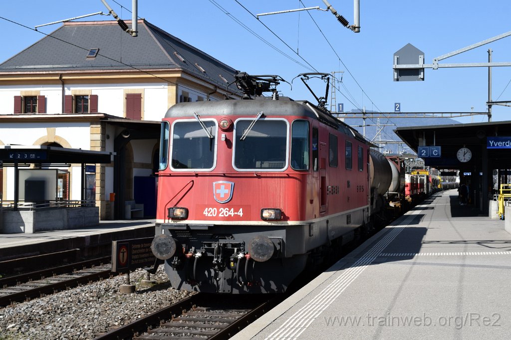 7326-0013-310321.jpg - SBBC Re 4/4'' 11264 (Re 420.264-4)  (Re 91 85 4 420 264-4 CH-SBBC) / Yverdon 31.3.2021