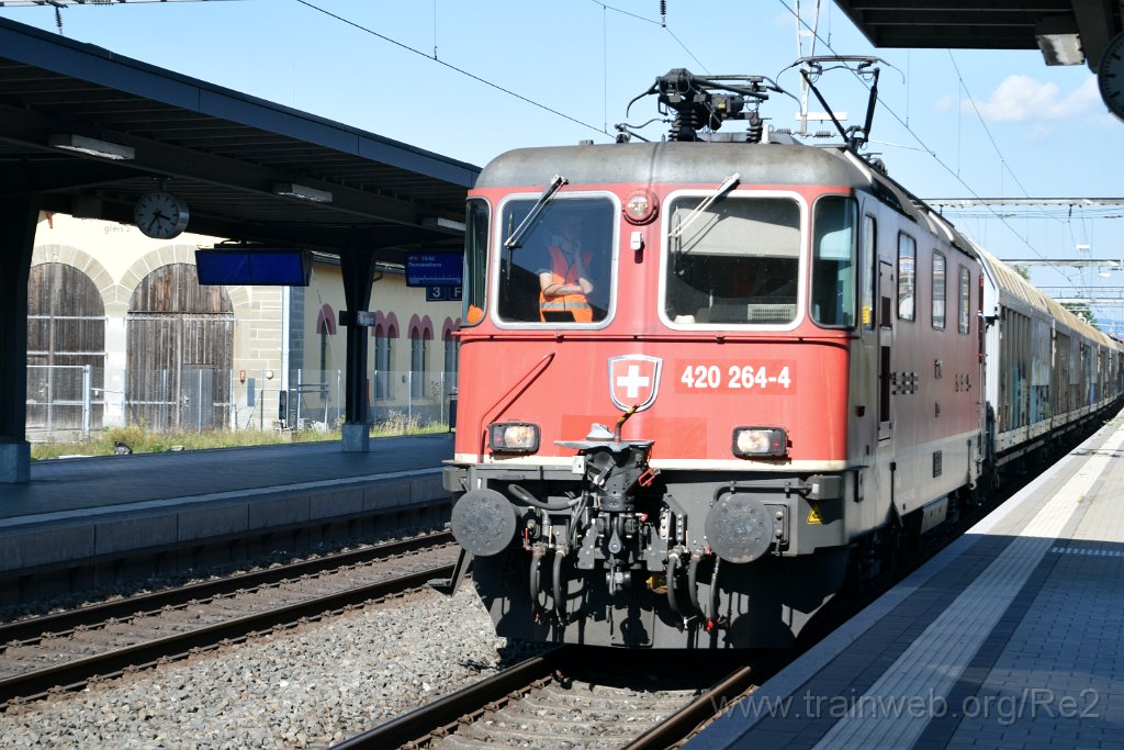 8760-0040-080923.jpg - SBBC Re 4/4'' 11264 (Re 420.264-4)  (Re 91 85 4 420 264-4 CH-SBBC) / Frauenfeld 8.9.2023