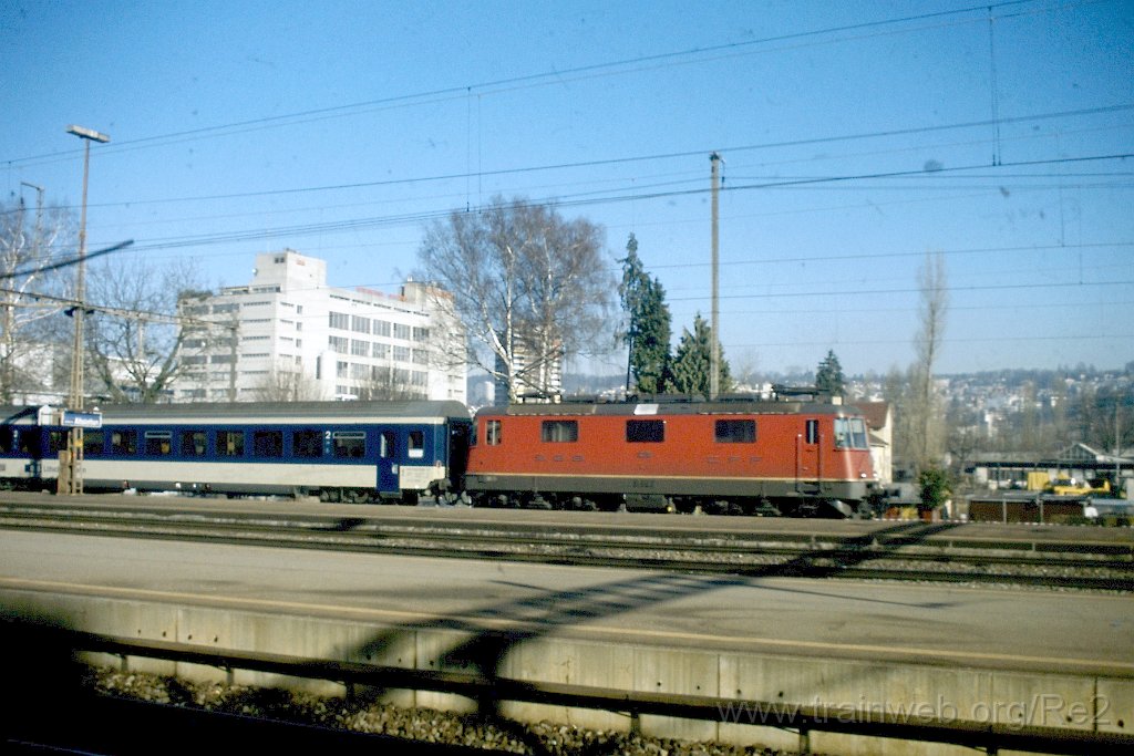 0701-0038.jpg - SBB-CFF Re 4/4'' 11266 / Zürich-Altstetten 13.2.1998