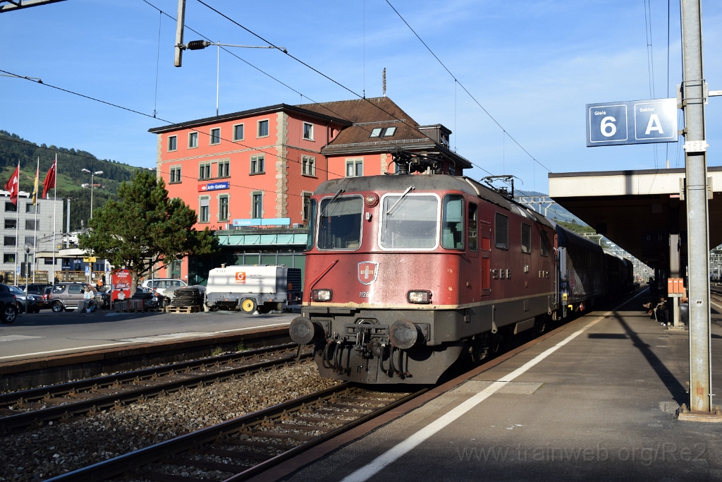 3657-0041-270815.jpg - Re 4/4" 11266 / Arth-Goldau 27.8.2015