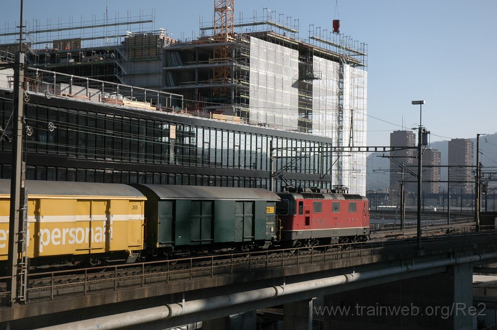 2337-0036-160312.jpg - SBB-CFF Re 4/4'' 11270 / Zürich (Käferbergbrücke) 16.3.2012