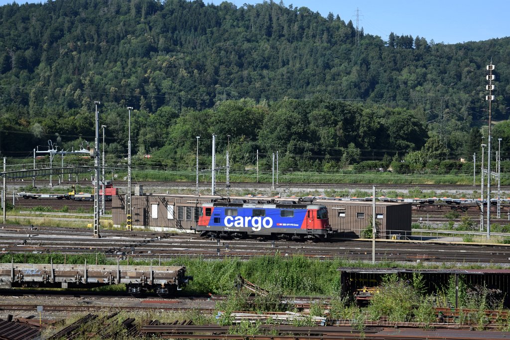 7120-0021-290720.jpg - SBBC Re 420.270-1 (Re 91 85 4 420 270-1 CH-SBBC) / RB Limmattal (Brücke Sandäckerstrasse) 29.7.2020