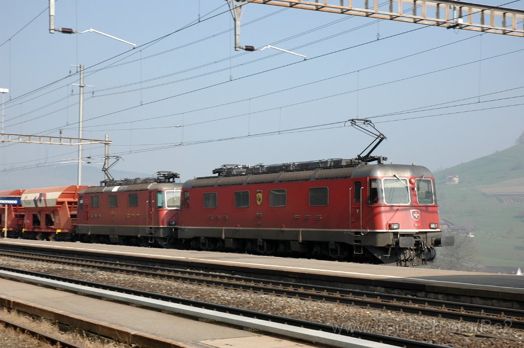 3045-0027-140314.jpg - SBB-CFF Re 6/6 11631 ''Dulliken'' + SBB-CFF Re 4/4'' 11275 / Immensee 14.3.2014