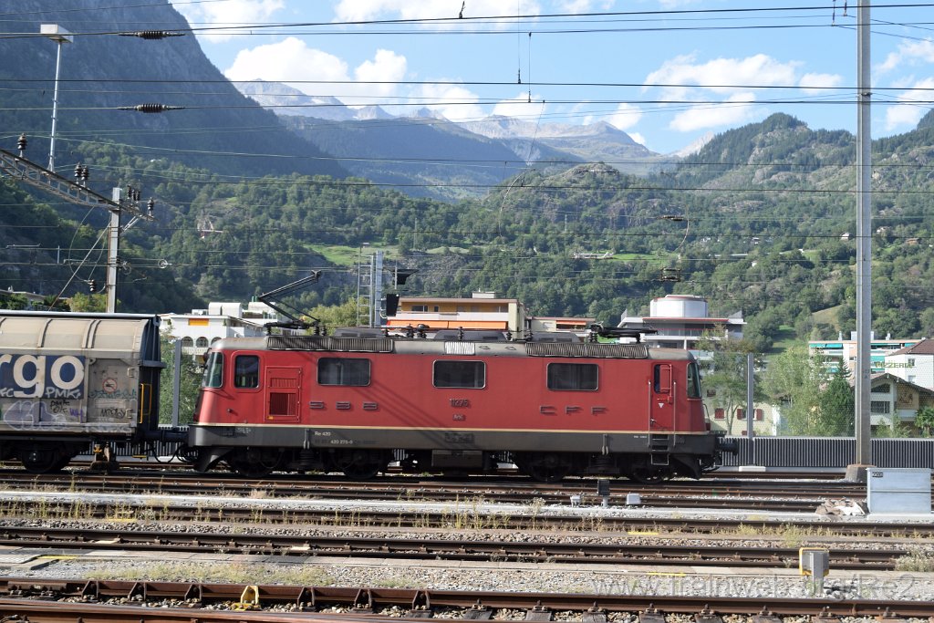 4617-0009-290817.jpg - SBBC Re 4/4'' 11275 (Re 420.275-0)  (Re 91 85 4 420 275-0 CH-SBBC) / Brig 29.8.2017