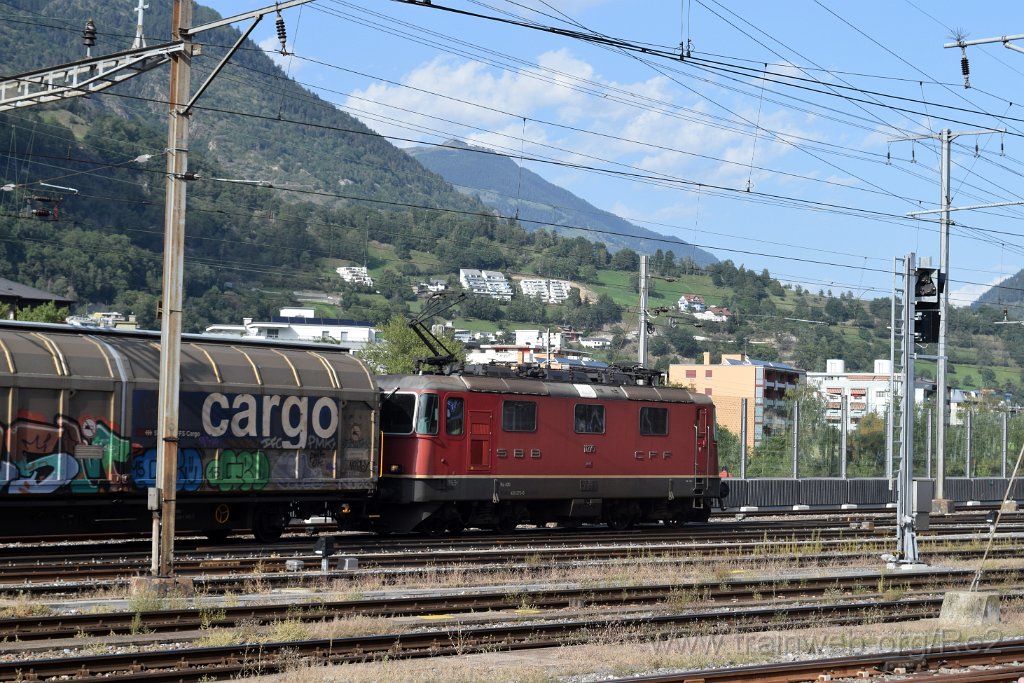 4617-0015-290817.jpg - SBBC Re 4/4'' 11275 (Re 420.275-0)  (Re 91 85 4 420 275-0 CH-SBBC) / Brig 29.8.2017